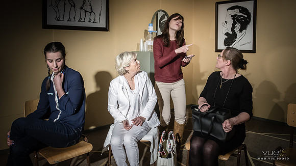 20170201_De_Gemaskerde_Hand-3545
